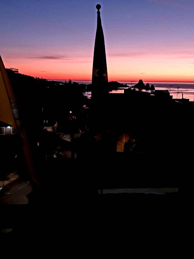 Bed & Breakfast Dietro Le Mura Aci Castello Eksteriør billede